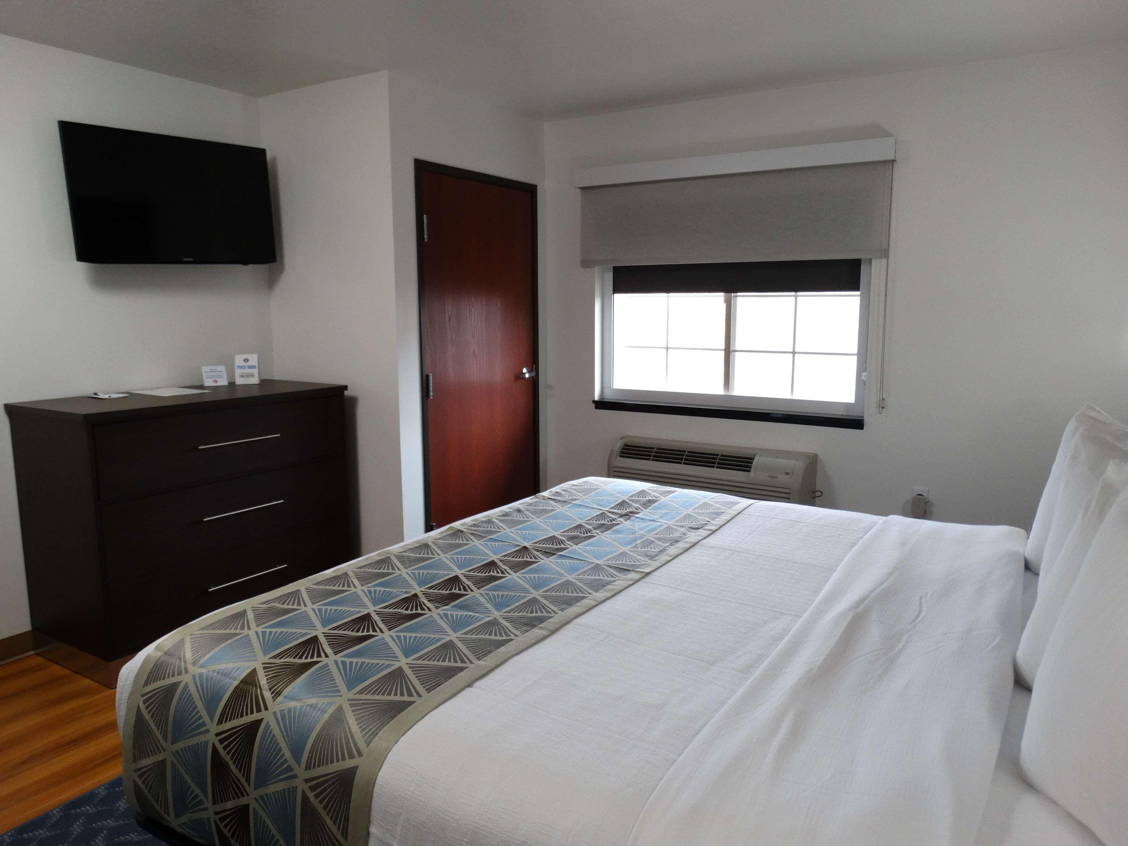 Best Western Duchesne Inn Bilik gambar